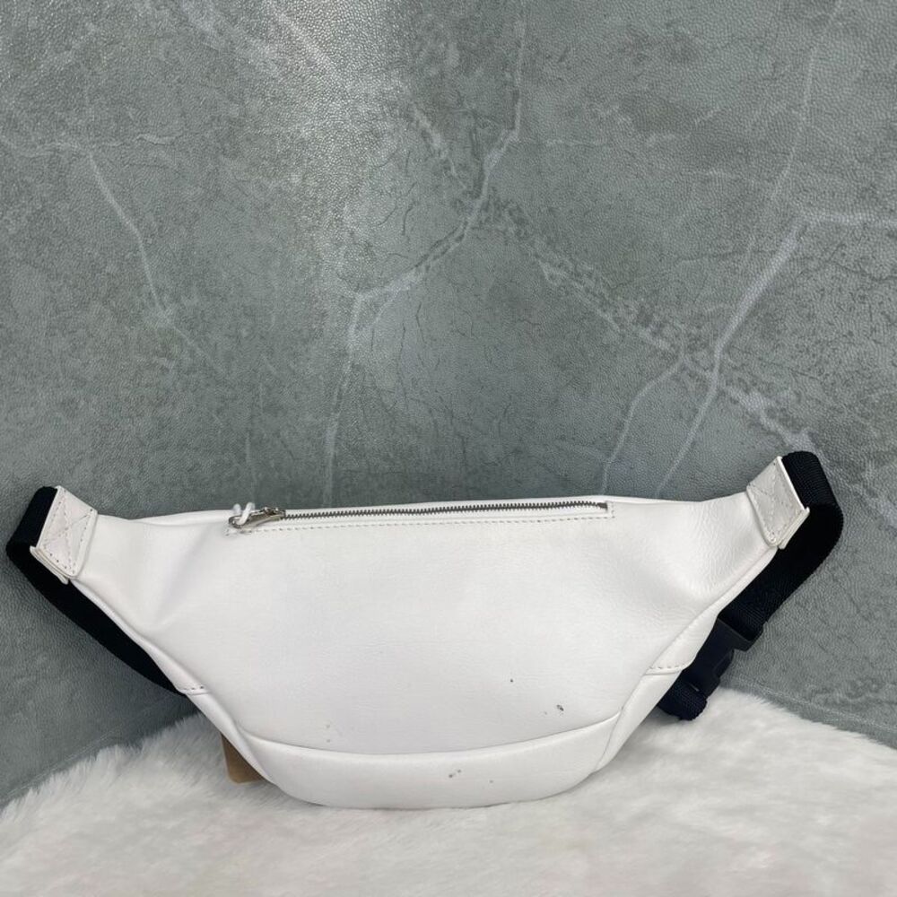 Balenciaga Women Pre-Loved Bag Very Good Condition - Picture 2 of 9